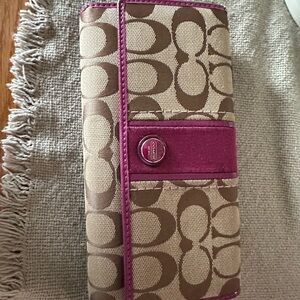Coach Signature Wallet in Tan and Pink